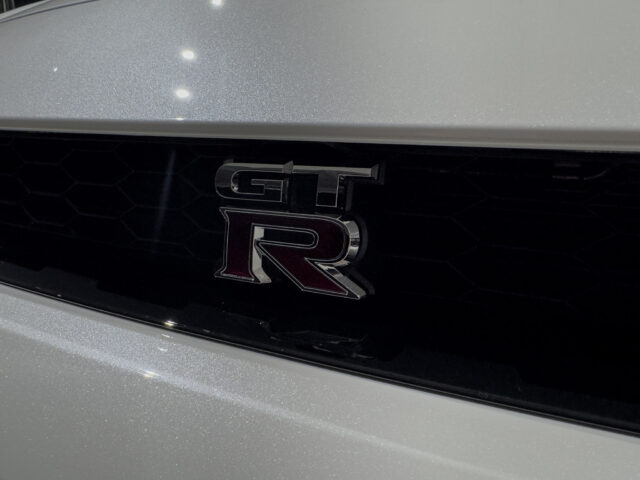 NISSAN GT-Rセラミックコーティング施工時のグリル画像