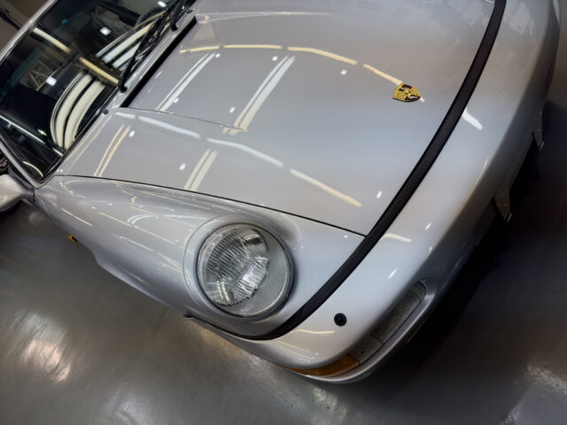 ポルシェ911(964)カーコーティング施工後の仕上がり画像