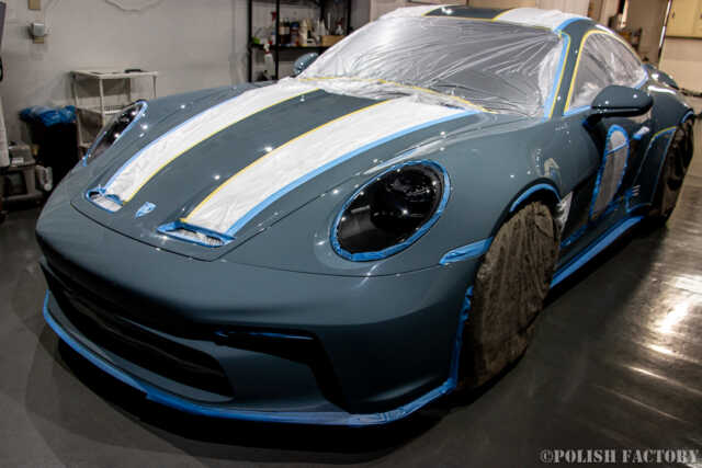 ポルシェ911S/Tヘリテージデザインパッケージコーティングマスキング施工画像