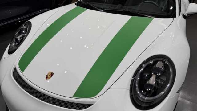 ポルシェ911R施工後のサイドビュー
