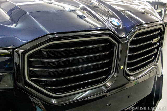 BMW XMの磨きとセラミックコーティング施工画像