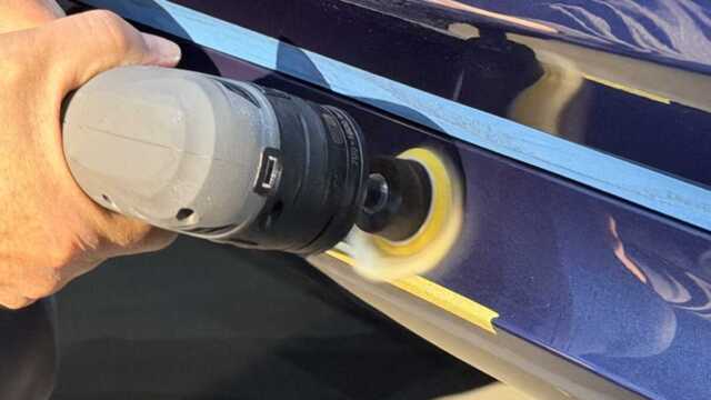 BMWアルピナ B3 GTリムジン機械磨き跡の確認 2