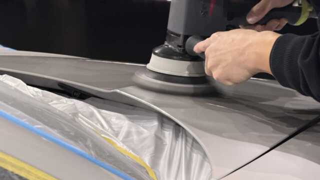 ポルシェ911カレラ4GTSマスキングと研磨前確認 3