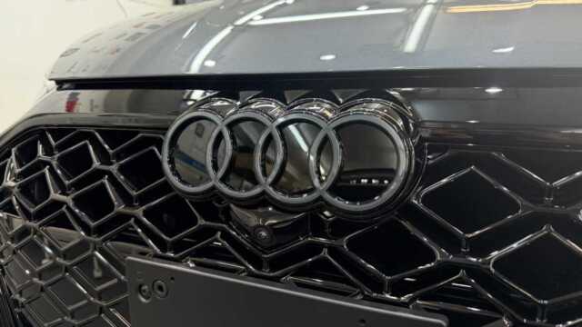 アウディRS3 Sportbackセラミックコーティング施工後