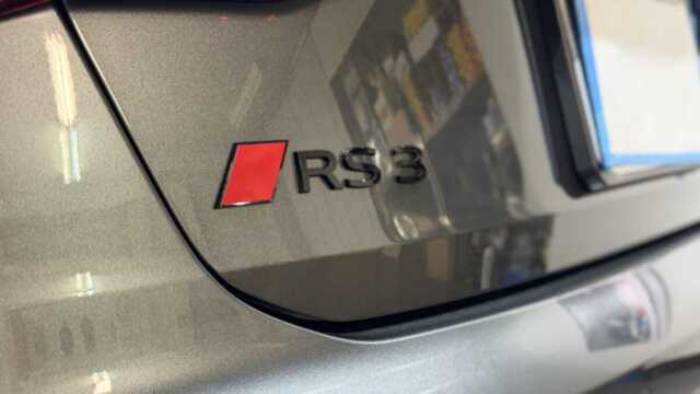 アウディRS3 Sportbackにセラミックコーティングを施工した完成写真