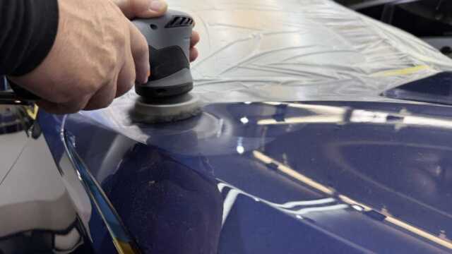 BMWアルピナ B3 GTリムジンホイールと細部洗浄作業 6