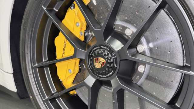ポルシェ911カレラ4GTS BLACKセラミックコーティング施工後の仕上がり 5