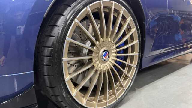 BMWアルピナ B3 GTリムジン BLACKセラミックコーティング施工後の仕上がり 14