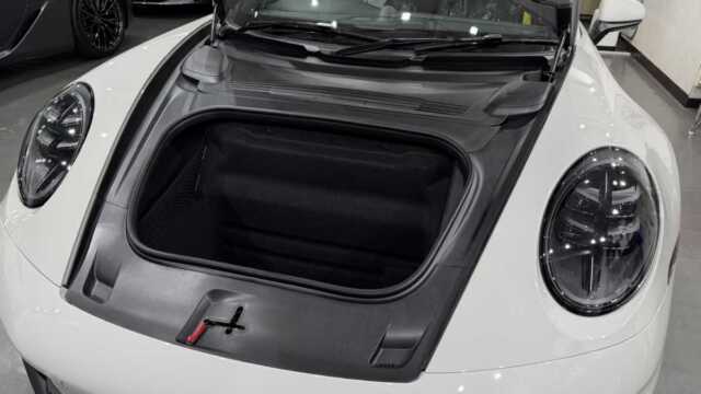 ポルシェ911カレラ4GTS BLACKセラミックコーティング施工後の仕上がり 8