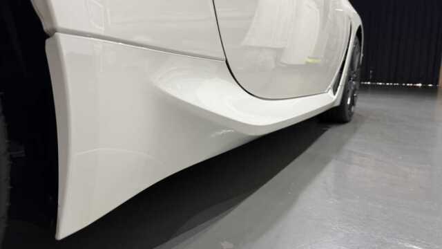 スバルBRZ STIスポーツ 施工後サイドステップ画像