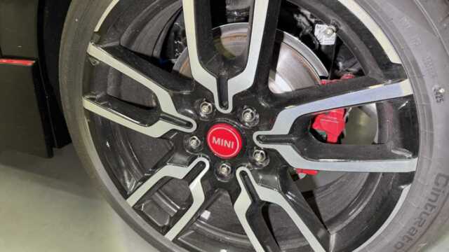 MINI Cooper GP Inspired Edition 施工前の細部汚れ確認画像2