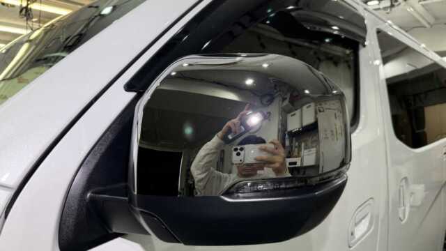 日産キャラバン 施工後リアサイド画像1