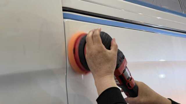日産キャラバン ホイール洗浄とコーティング前確認画像