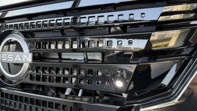 日産キャラバン 施工前のステップまわり確認画像