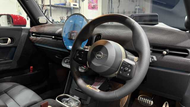 MINI Cooper GP Inspired Edition PLATINUM EXセラミックコーティング施工完成画像