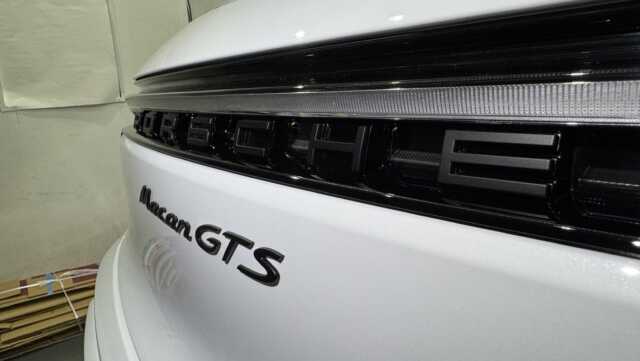 ポルシェ マカンGTS BLACKセラミックコーティング施工完成画像