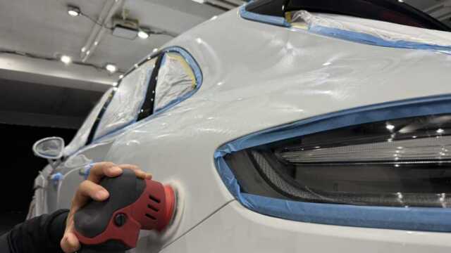 ポルシェ マカンGTS コーティング施工前の確認画像2