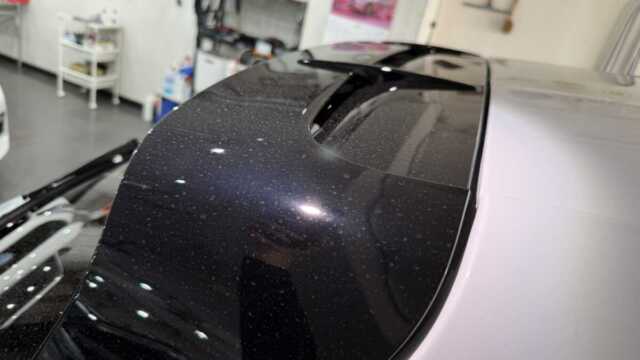 ポルシェ マカンGTS 施工前の革シート確認画像2