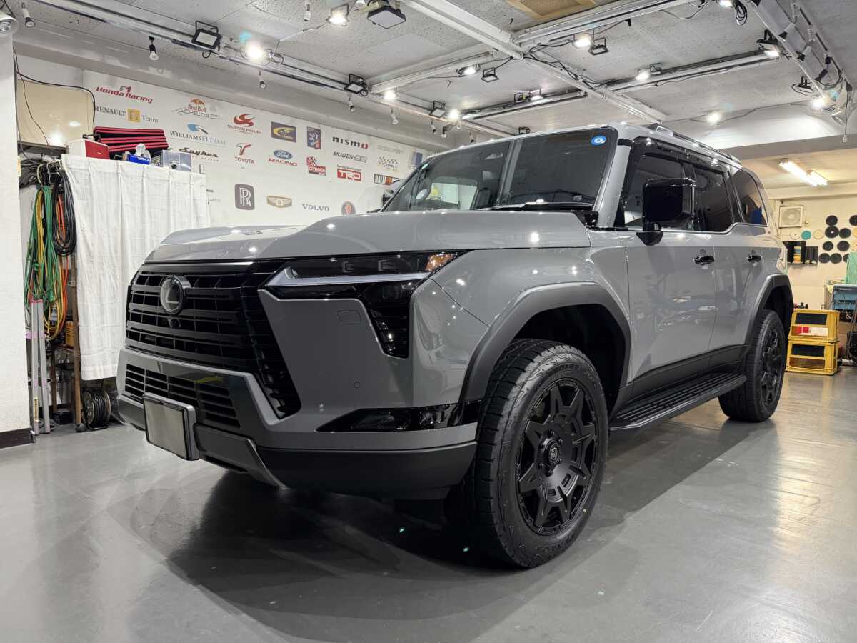 レクサスGX550のコーティング施工画像