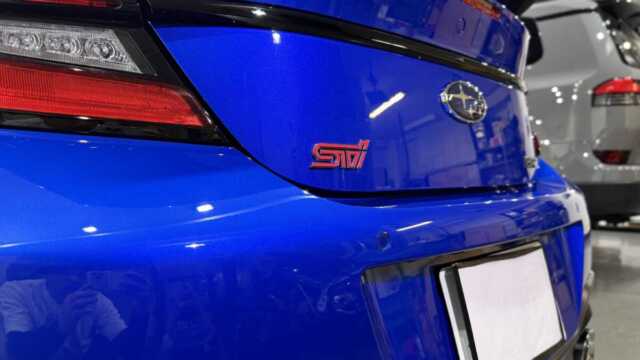 スバル BRZ STIスポーツ TYPE RA 施工後フロントグリル画像