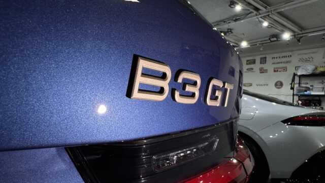 施工後のBMWアルピナ B3 GTツーリングのB3 GTエンブレム