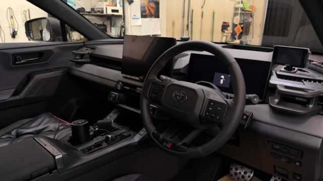 トヨタRAV4 PHEV GR SPORT PLATINUM EX施工後の仕上がり 9