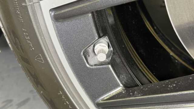 BMW 120 施工前の細部汚れ確認画像2