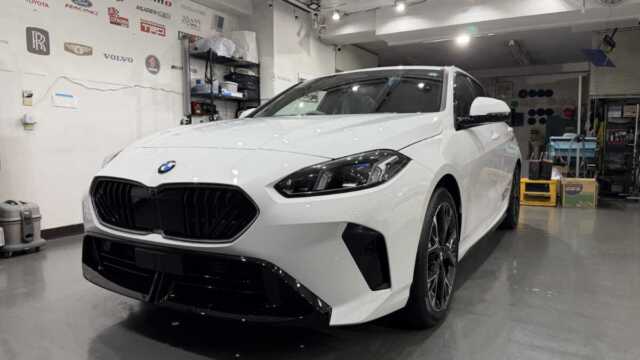 BMW 120 施工後リアビュー画像2