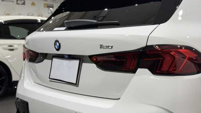 BMW 120 施工後細部画像2