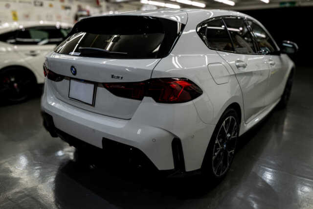 BMW 120 施工後リアサイド画像