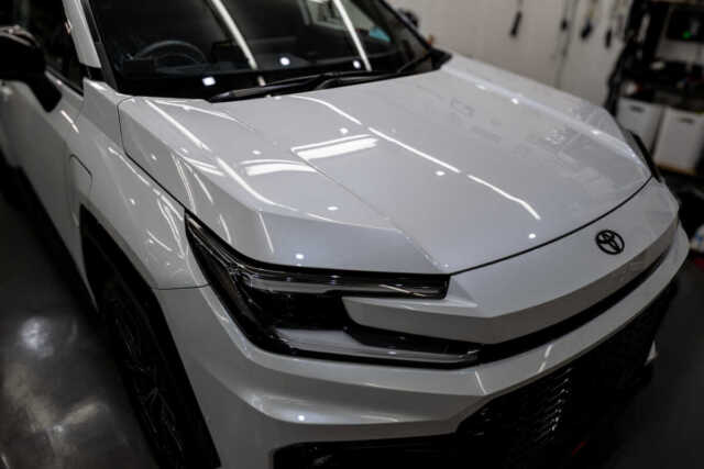 トヨタRAV4 PHEV GR SPORT PLATINUM EXセラミックコーティング施工後フロント画像