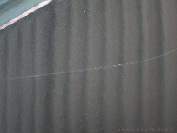 マセラティ グラントゥーリズモ（GRAN_TURISMO）Ｓのコーティング施工前の塗装面の傷画像