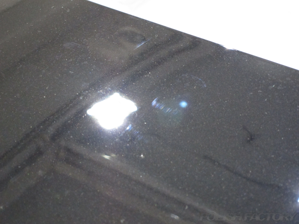 VW フォルクスワーゲン ゴルフヴァリアントにガラスコーティング施工塗装面の傷画像