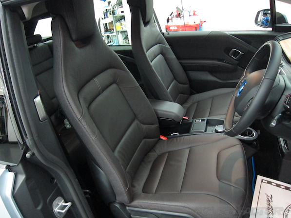 BMW i3 レンジエクステンダー装着車ガラスコーティング施工シート画像