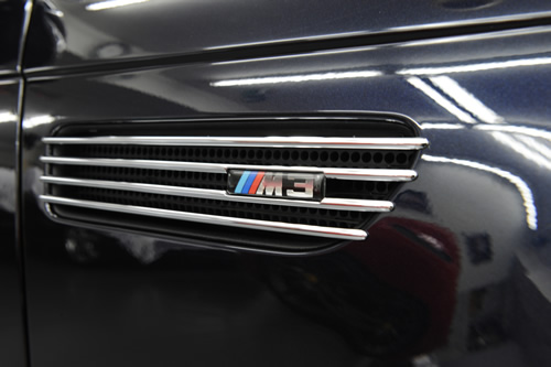 BMW E46 M3磨きガラスコーティング施工画像