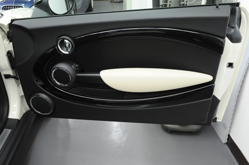 BMW MINI ミニ クーパー クラブマン 磨きコーティング施工画像