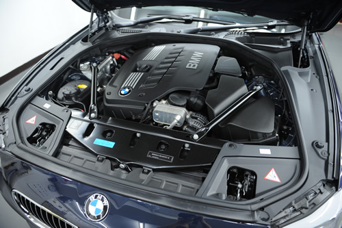 BMWF11535ツーリング画像