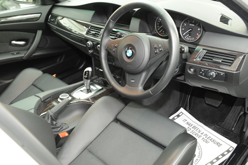 BMW E61 525 ガラスコーティング 施工画像