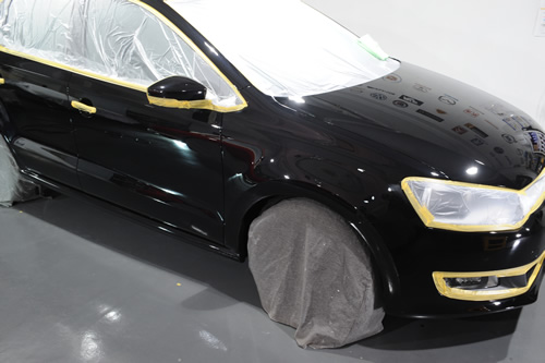 VW ポロ ガラスコーティング 施工画像