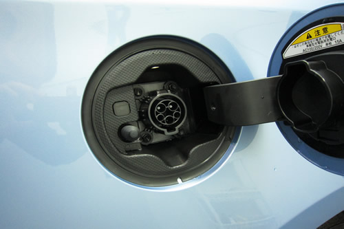 プリウスプラグインハイブリッドPHV｜新車磨きボディーコーティング画像
