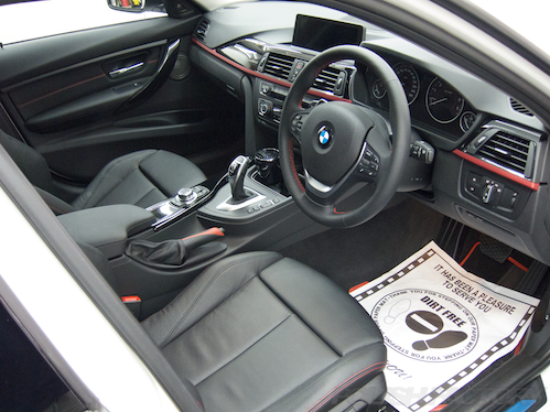 BMW320i_F30_ガラスコーティング画像